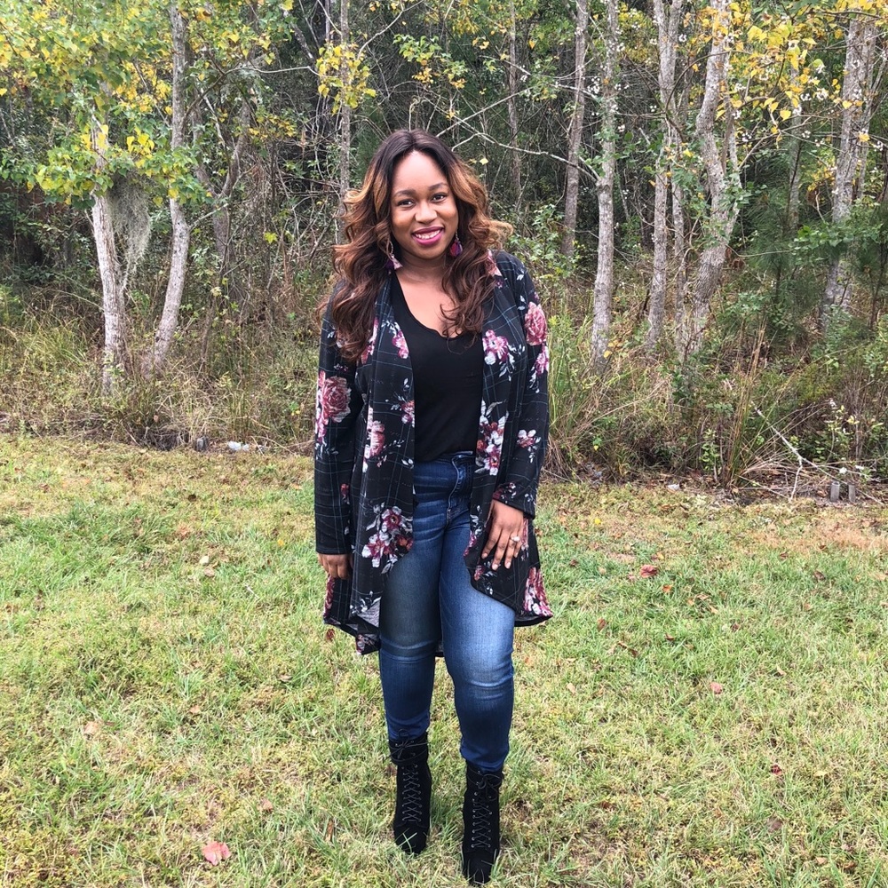 Plus Size Waterfall Floral Cardigan